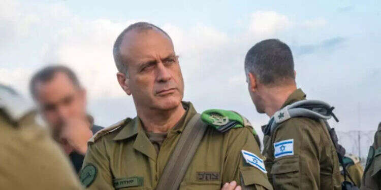 אלוף פיקוד מרכז היוצא, יהודה פוקס. צילום: דובר צה העם לא דורש רכבת בשבת – רק חלק מאוד מסוים ממנו