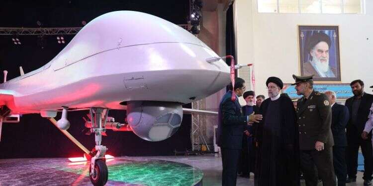 ישראל בתוך טווח הטיסה: איראן חשפה מל"ט מתקדם חדש