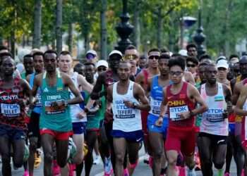 סרט על ספות מפנקות, מתחמי טיפוס, ואחל'קרח: פעילויות לסוף החופש