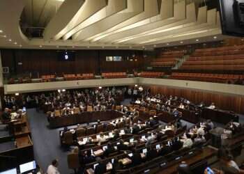 בחברה החרדית פועלת רשת עצמאית של מוניות שעוברות מתחת לרדאר