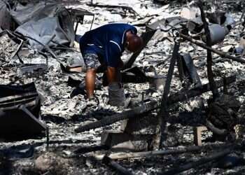 השריפה הקטלנית בארה"ב: מניין ההרוגים מטפס ל-89