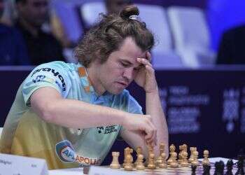 שחמט: הפדרציה הבינלאומית אסרה על טרנסג'נדריות להשתתף בתחרויות נשים