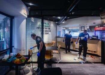 "עברתי ממש מול המחבל והקצין המג"בניק הגיבור ירה בו וחיסל אותו. יצאנו בנס"