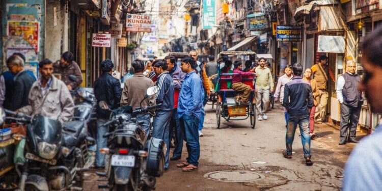 שוק בהודו. צילום: GettyImages "שירתי בהרבה מדינות, התמיכה של ההודים בישראל היא הכי גדולה"