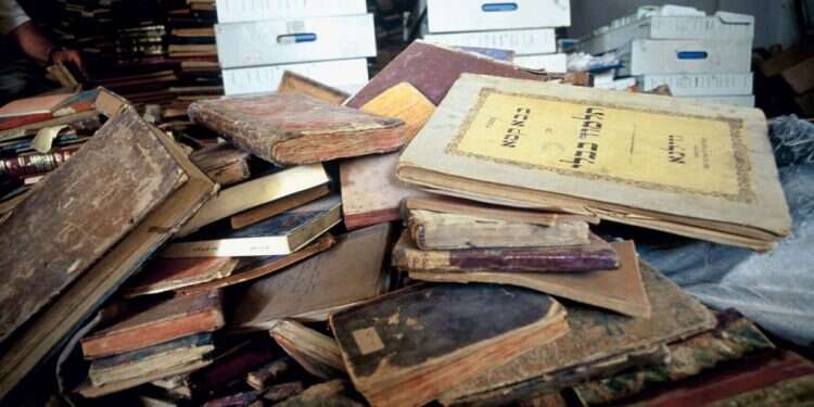 בבתי קפה בקהיר ובכפרים בטורקיה למד ד"ר הרולד רוד איך המוסלמים מתמרנים מחולשה לכוח