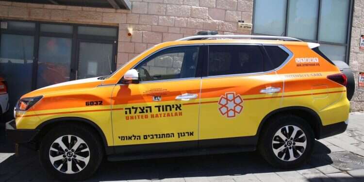 רכב חירום שנתרם לאיחוד הצלה הוקדש לזכר בנות משפחת די הי"ד