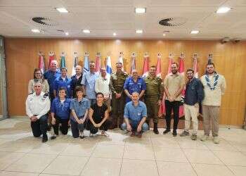 הרמטכ על רקע המחלוקות בחברה הישראלית: הרמטכ"ל נפגש עם ראשי תנועות הנוער