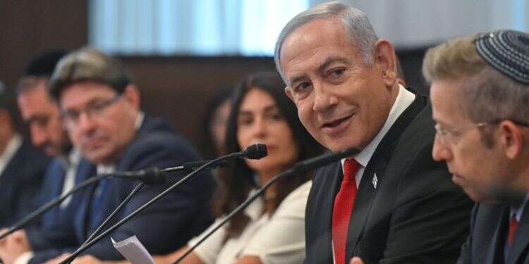 ראש הממשלה בנימין נתניהו בישיבת ממשלה, ארכיון. צילום: קובי גדעון, לע "עמנו היה חסר ישע בזמן השואה – והיום הוא מחוזר על ידי העולם כולו"