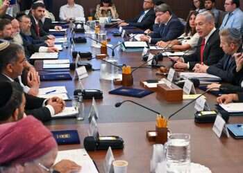 "עמנו היה חסר ישע בזמן השואה – והיום הוא מחוזר על ידי העולם כולו"