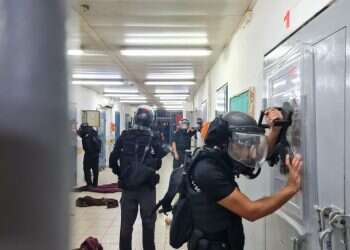 אנשי שב בשב"ס מעריכים: ההתפרעויות בבתי הכלא נועדו לסייע לבכיר במשפחת פשע