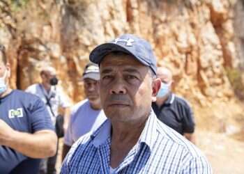 ראש המועצה עצור בחשד לפרוטקשן, העובדים פתחו בשביתה