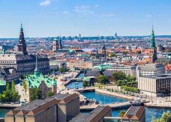 טרילוגיית קופנהגן: ספר שאי אפשר להפסיק לקרוא עד תומו