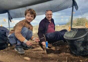 ארכיאולוגיה, מים וסדנאות: פעילויות מגוונות למשפחה בחול המועד סוכות