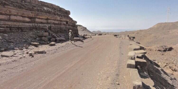 קטע מדרך עולי הרגל בהרי אילת. צילום: עוזי אבנר, מופ מדבר וים המלח 22 שנים לאחר הפיגוע: זוהו שני קורבנות נוספים מאסון התאומים