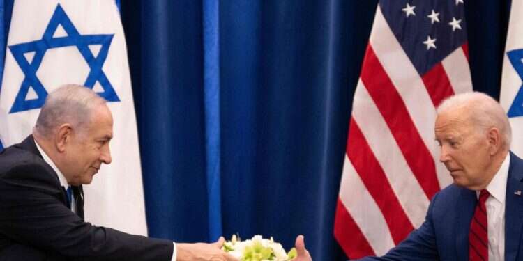 פגישת ביידן ונתניהו. צילום: AFP ביידן הזכיר למתנגדי הרפורמה את מה שהם קצת שכחו