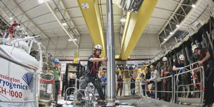 הניסוי במאיץ החלקיקים בשוויץ. צילום: CERN / AFP "חצי מהיקום חסר": ניסוי חדש בשווייץ מנסה לפתור את התעלומה