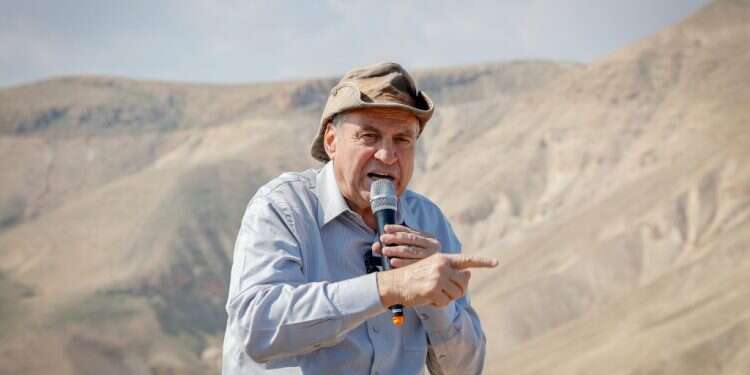 עוזי דיין, מייסד עמותת בכירים וקצינים במיל' לבג"ץ: "כבדו את הבחירה הדמוקרטית של העם"