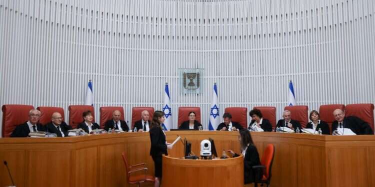 הדיון בבג נציג היועמ"שית הודה: "לא ניתן לשלול שבעתיד התנהלות ראש ממשלה תוביל להכרזה על נבצרות"