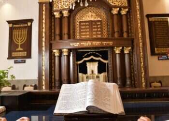 "כאן כולם מרגישים בבית": בית הכנסת שמשלב את כל הנוסחים