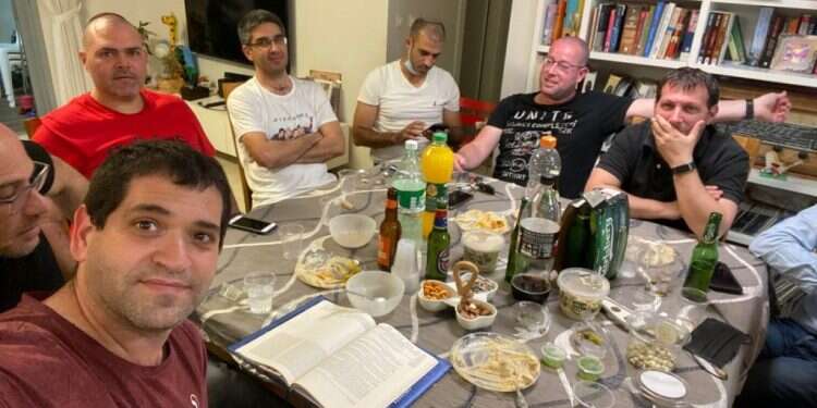 מעולם לא הצלחתי לחוש שייכות לשני יהודים שאני לא מכיר כמו בפעם הזו