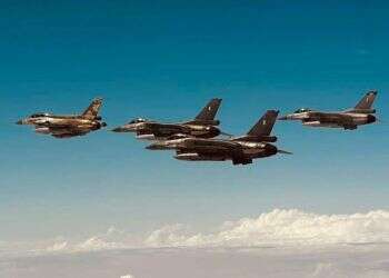 בעומק שטח האויב ובאש חיה: חילות האוויר הישראלי והיווני תרגלו תקיפה משותפת