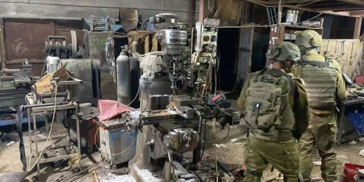 מבצעים חטיבתיים ביו"ש: מציאת מחרטות נשק ומעצר מבוקשים