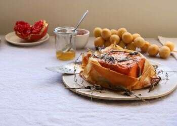 יפהפיה, קלה וטעימה: השפית רינת צדוק במתכונים לארוחת החג