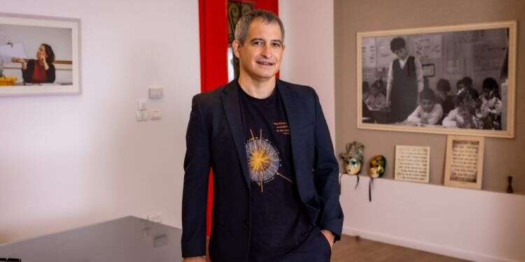 אלי הורוביץ. צילום: אריק סולטן "חשבתי שהמוות רחוק, מאז אני מבין שצריך להזדרז ולנצל כל רגע"