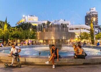 "דווקא בגלל שאני חילוני ואתאיסט הפריעה לי האלימות כלפי המתפללים"