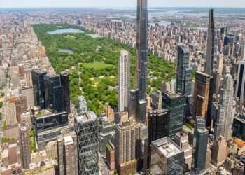 אנחנו חוזים בלידתו של סוג חדש של גורד שחקים – כזה ששום מהנדס לא צפה