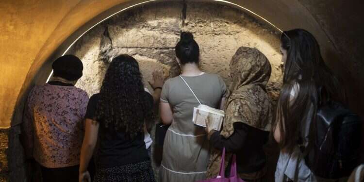 צילום: הדס פרוש/פלאש90 "מאחורי כל קדיש עומדת יתומה. זה לא מהלך פמיניסטי"