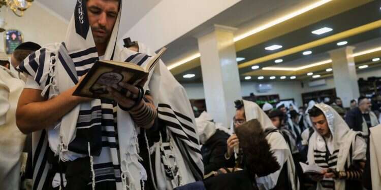 קריאה אלטרנטיבית של בריאת האדם היא דוגמה לתהליך שחשוב לימינו