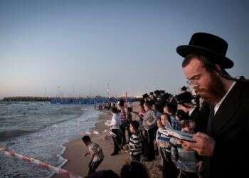 הרגע שבו במקום להסיט את העיניים צילמתי מסך ושיתפתי