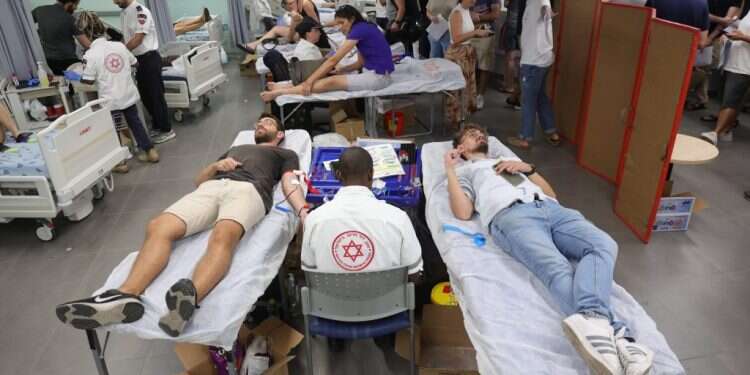 מתרומות ועד שמרטפות: כל מיזמי הסיוע האזרחיים על רקע המלחמה בעזה