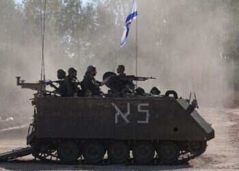 כוחות צה לקראת כניסה קרקעית מלאה: צה"ל כותש מטרות בלב עזה