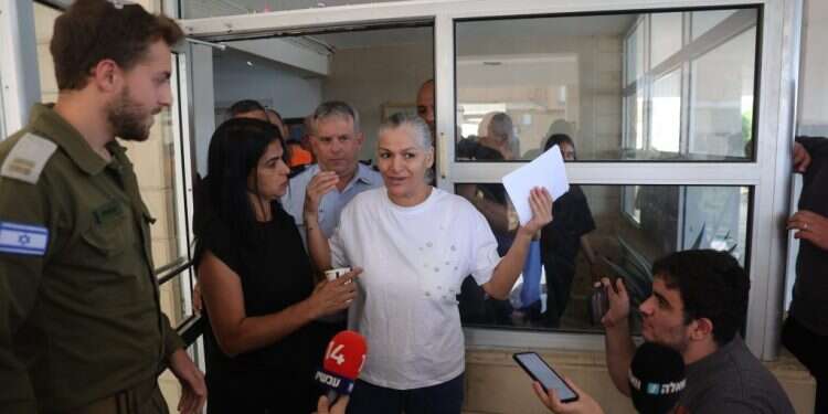 חילוץ החיילת מעזה: החטופים הישראלים הפכו מנכס לנטל עבור חמאס