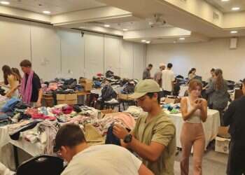 המפונים במלון יערים. צילום: עטרה גרמן "אני מפחדת לחזור. אני לא מצליחה לראות את עצמי שם עכשיו"