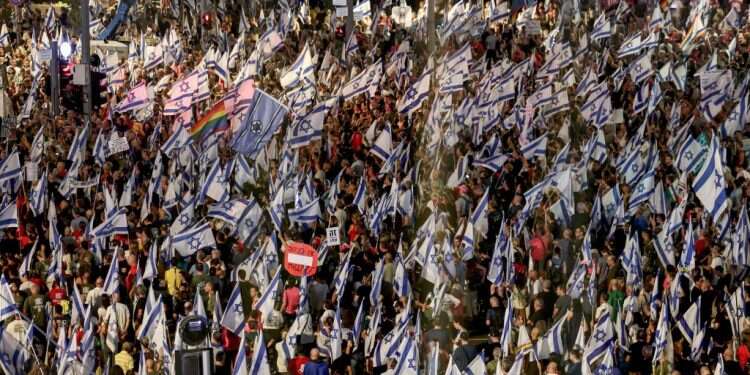 השופטים פסקו: היהדות לא לגיטימית