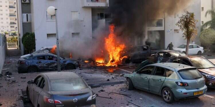 פגיעת רקטה באשקלון, AFP