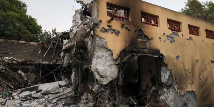 בית בקיבוץ בארי. צילום: AFP ספר שיצא לפני חצי שנה חזה את הפתעת 7 באוקטובר