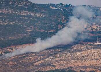 ירי פצצות מרגמה בהר דב. צילום: AFP