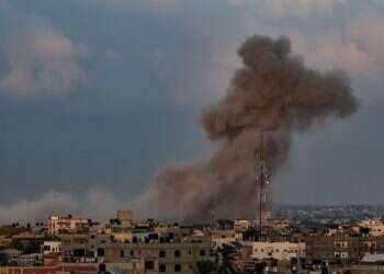 אירועי השבת: אזעקות במרכז הארץ, צה"ל תקף תשתיות צבאיות של חיזבאללה | עדכונים שוטפים