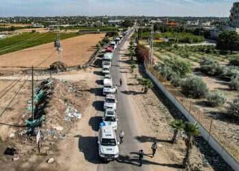 צילום אווירי של הסיוע ההומניטרי שנכנס לעזה בפיקוח האו האו"ם בשירות חמאס: "משחקים בדיוק לפי התסריט בתוכנית להשמדת ישראל"