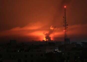 עזה אחרי תקיפה ישראלית. צילום: AFP צה"ל: חוסל בכיר בחמאס שהיה אחראי לפיגועים רצחניים נגד ישראל