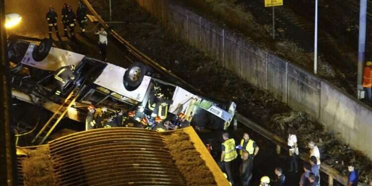 ונציה באבל: יותר מ-20 אנשים נהרגו בתאונה "אפוקליפטית"