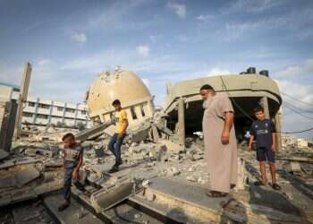 הרס רב והשמדת תשתיות: תמונות ודיווחים מהתקיפות הישראליות