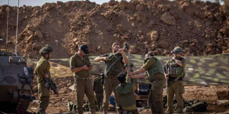 "לא ברור אם הקשר ישרוד את המלחמה": שאלות, דאגות, ומחשבות של מבקשי זוגיות