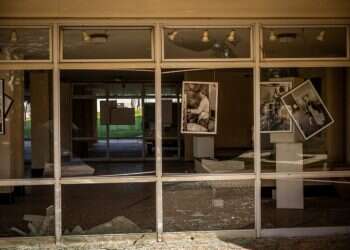 נחל־עוז: הזקן שחיכה למחבלים, הטעה אותם לחשוב שהוא לבד והציל את חייהן של בנותיו