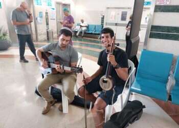 מאות מתנדבים מכל רחבי הארץ הגיעו לסייע בבתי החולים: "באנו לעשות כל מה שאפשר"