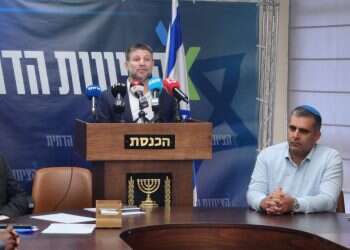 "אי אפשר להתחבא מאחורי גדרות, איפה שאנחנו בורחים המפלצת הנאצית גדלה"